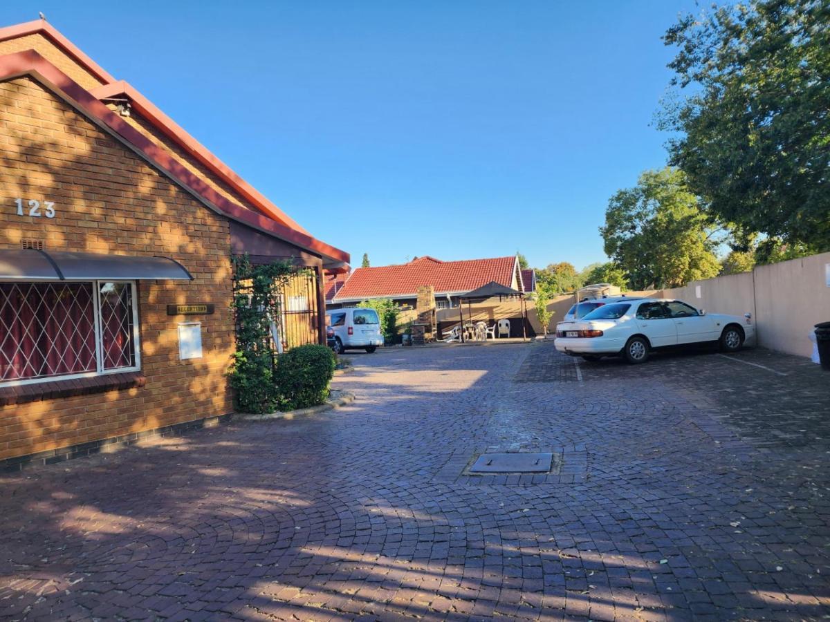 Southy Inn By The Lake Benoni Εξωτερικό φωτογραφία