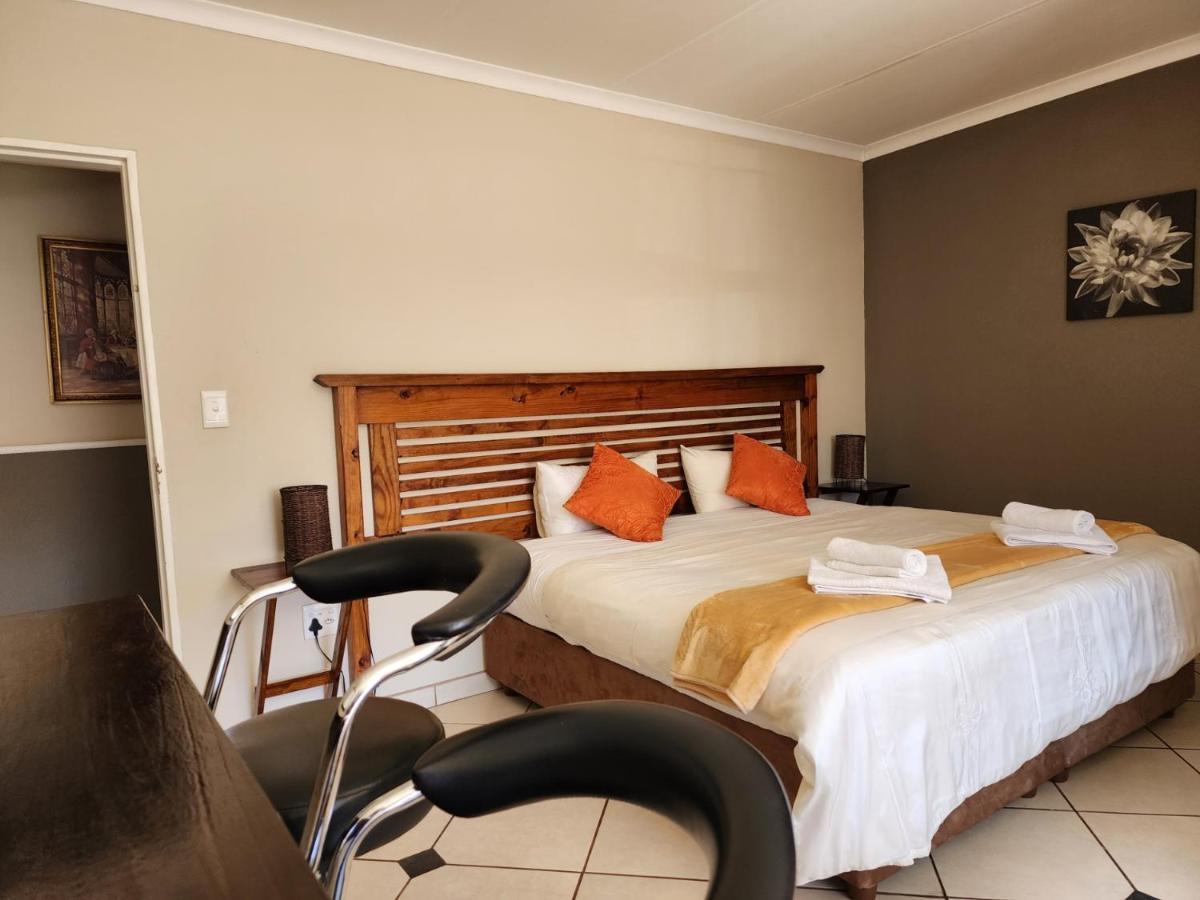 Southy Inn By The Lake Benoni Εξωτερικό φωτογραφία