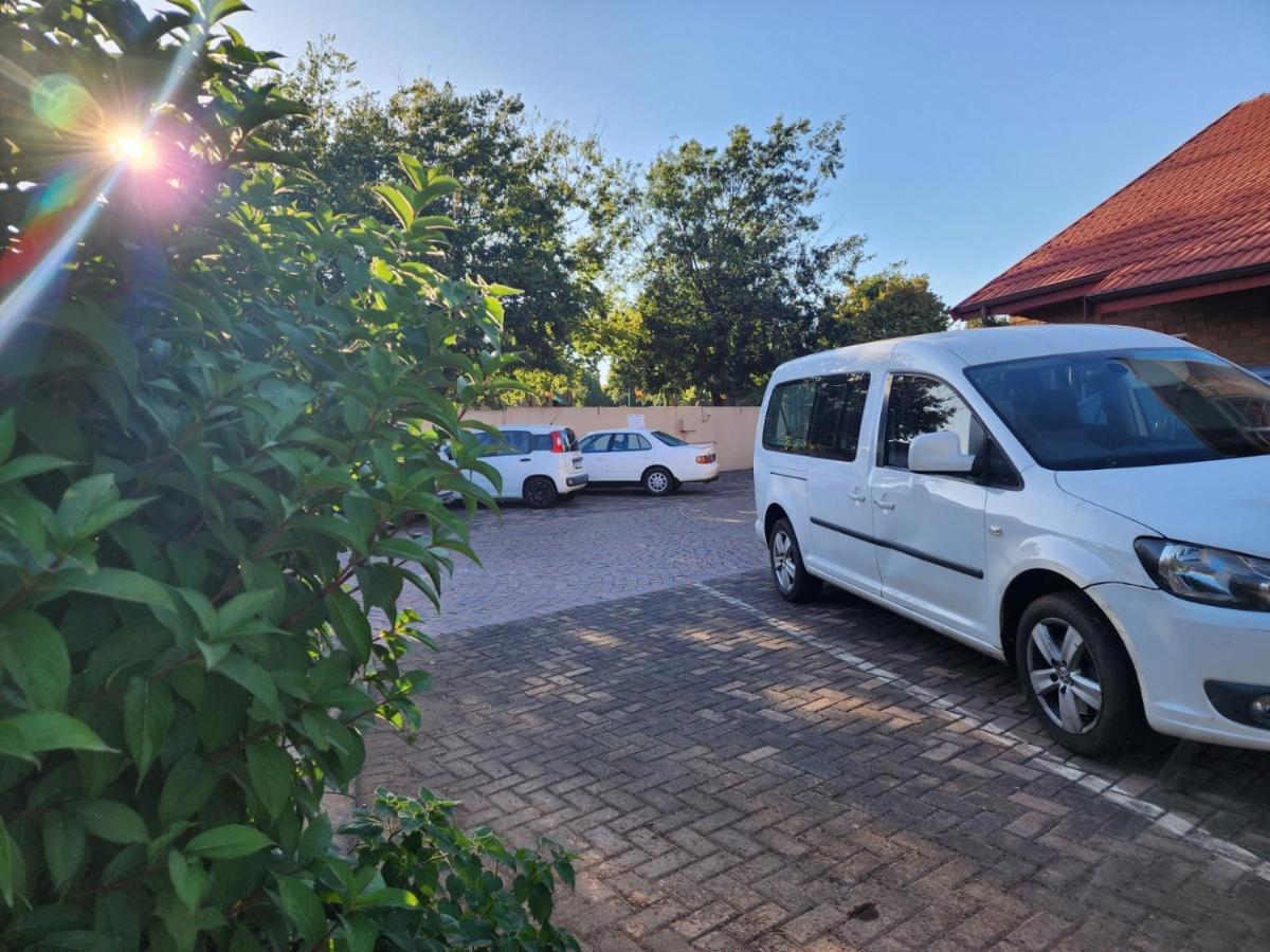 Southy Inn By The Lake Benoni Εξωτερικό φωτογραφία