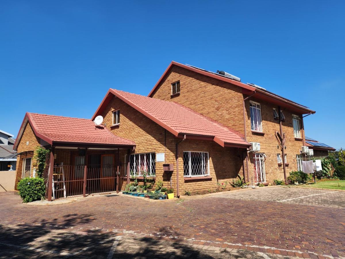 Southy Inn By The Lake Benoni Εξωτερικό φωτογραφία