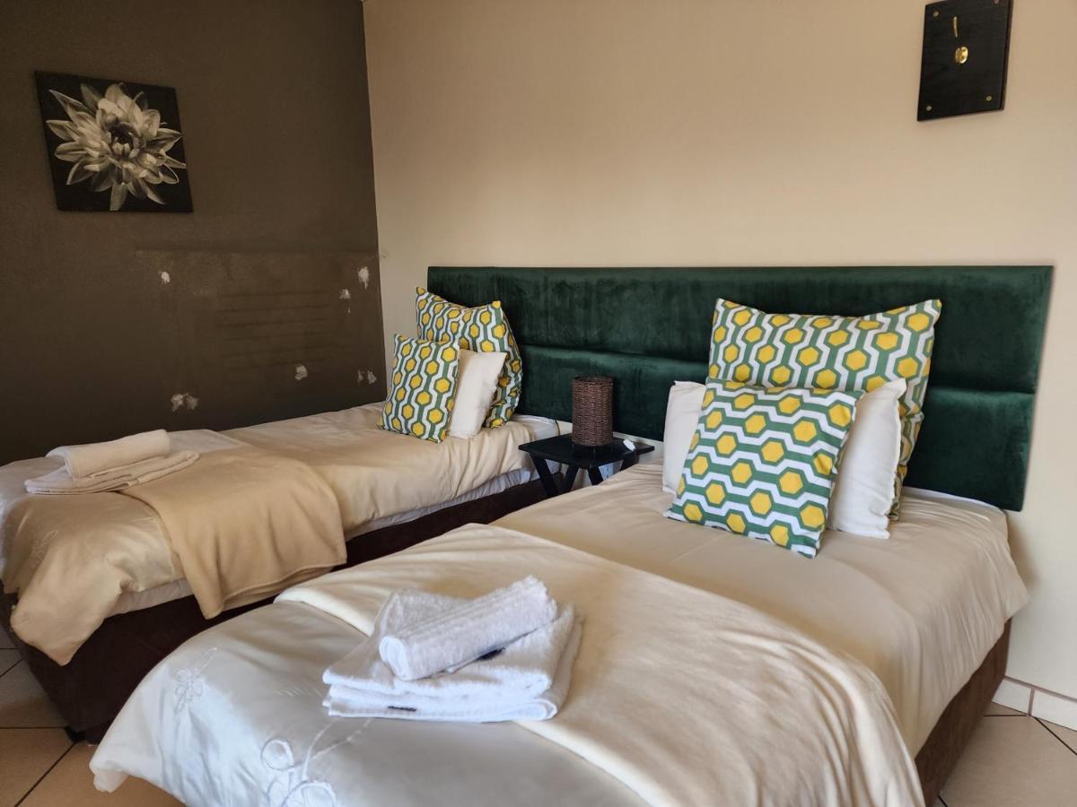 Southy Inn By The Lake Benoni Εξωτερικό φωτογραφία